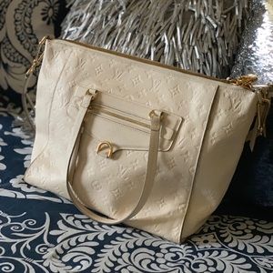 Louis Vuitton Lumineuse PM